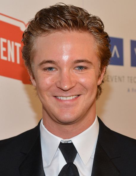 Michael Welch (actor) Michael Welch Pictures The Thirst Project 3rd Annual