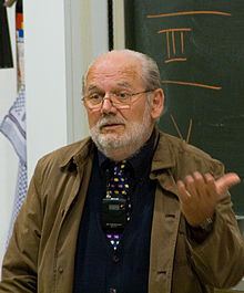 Michel Brunet (paleontologist) httpsuploadwikimediaorgwikipediacommonsthu