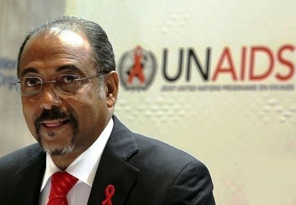 Michel Sidibé Michel Sidib hails Qatar39s efforts for AIDS prevention TopNews