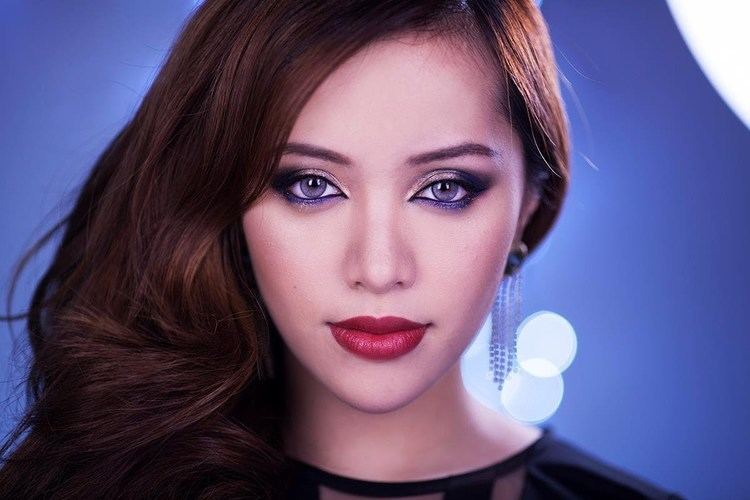 Michelle Phan Midnight Luster YouTube