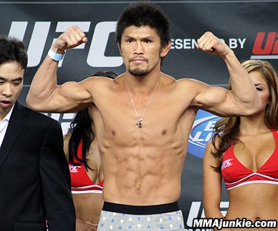 Michihiro Omigawa Michihiro Omigawa vs Jason Young added to UFC 138 in