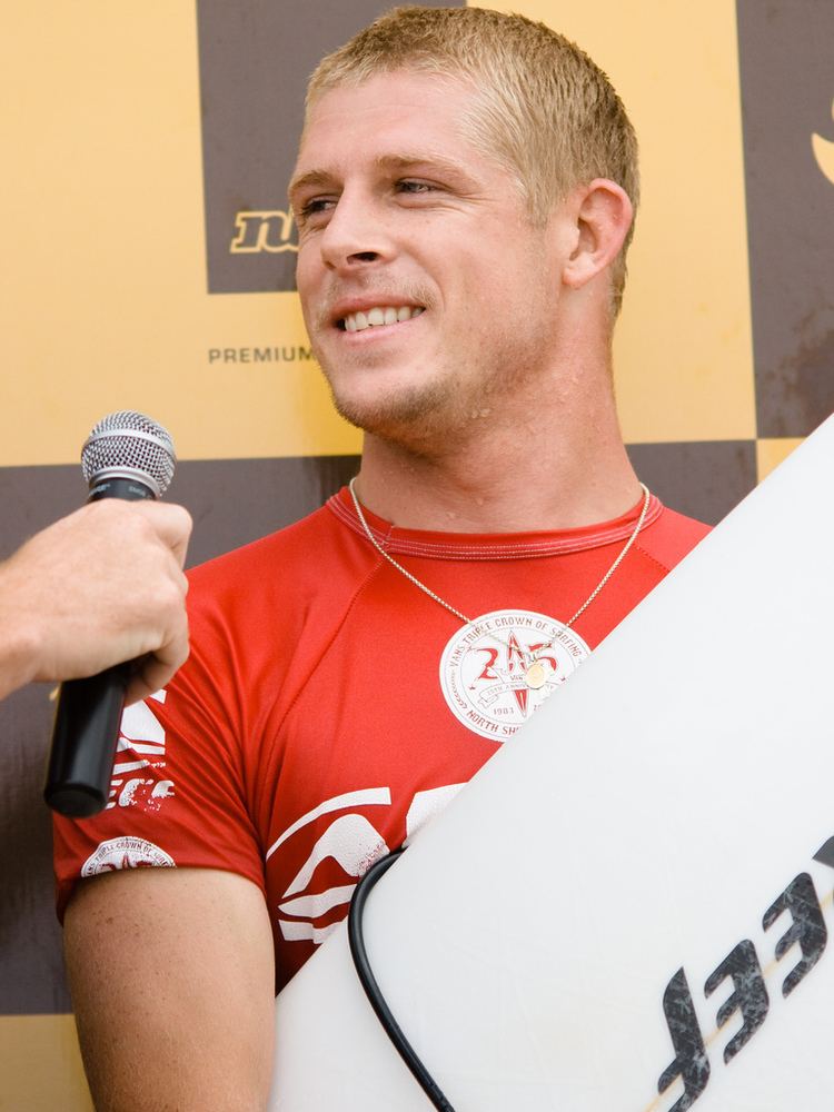 Mick Fanning httpsuploadwikimediaorgwikipediacommonsbb