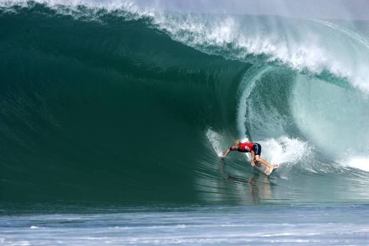 Mick Fanning Australian Surfer Mick Fanning Survives Shark Attack in JBay Open