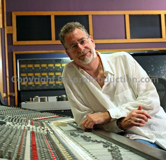 Mick Glossop Record producer and recording engineer Mick Glossop video interview