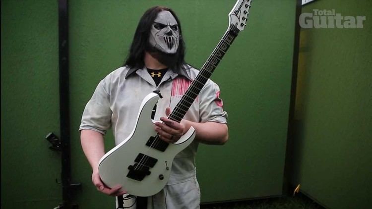 Mick Thomson Me And My Guitar Slipknots Mick Thomson and his Ibanez Custom Shop