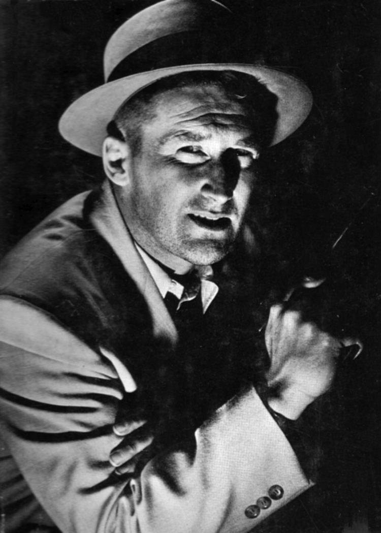 Mickey Spillane The Official FOMAC Website Press Room