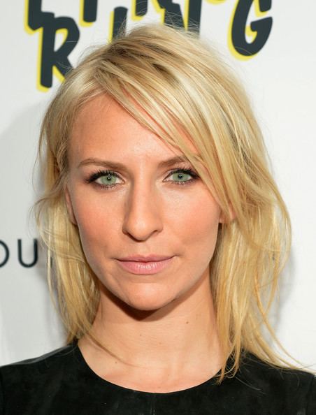 Mickey Sumner www2pictureszimbiocomgiBlingRingNewYorkSc