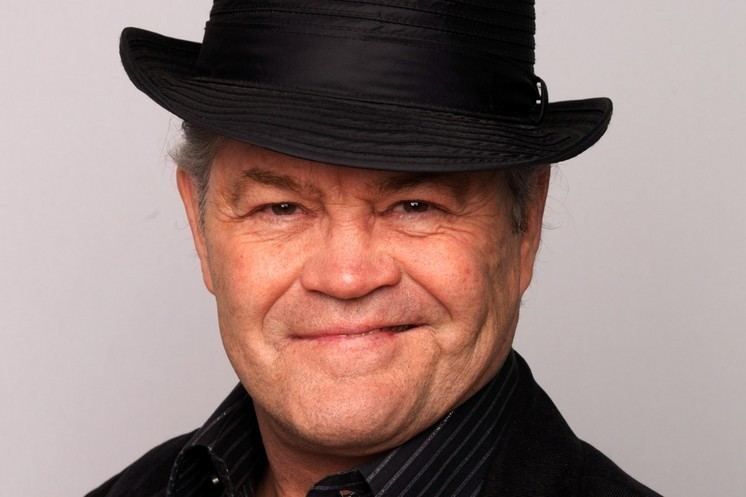 Micky Dolenz Hey Hey It39s the Monkees Micky Dolenz to Chill at 54
