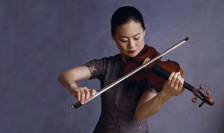 Midori Gotō MIDORI The official website of violinist Midori