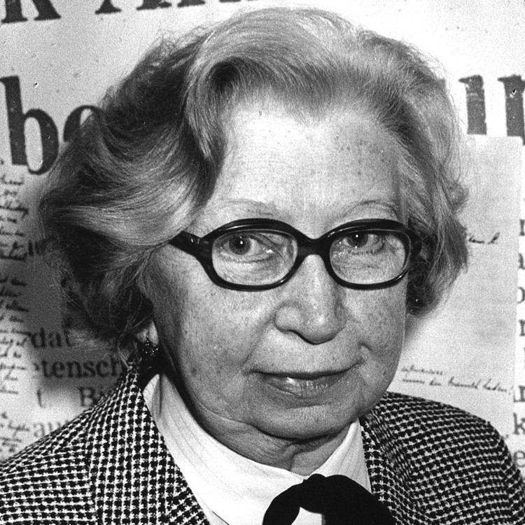 Miep Gies Miep Gies Activist AntiWar Activist Biographycom