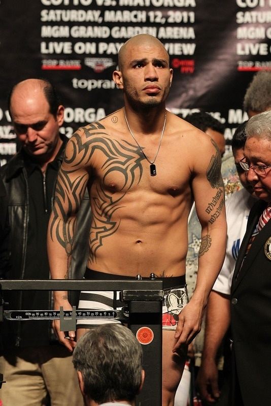 Miguel Cotto Top 25 best Miguel cotto ideas on Pinterest Cotto fight Miguel
