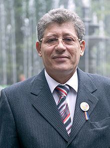 Mihai Ghimpu httpsuploadwikimediaorgwikipediacommonsthu
