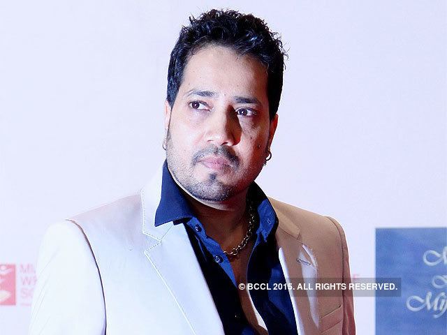 Mika Singh Woman tries to kill self over alleged dispute with Mika