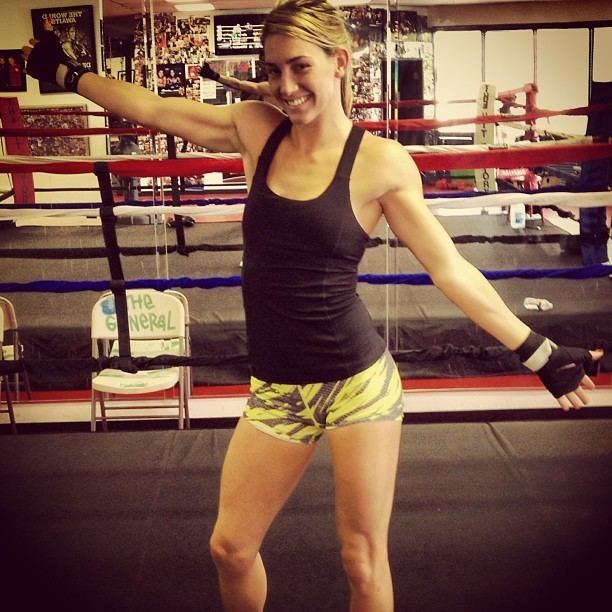 Mikaela Mayer Vid Ronda Rousey teaches Olympic Boxer to shoot Bows Sherdog