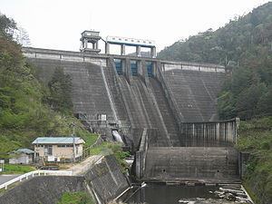 Mikawa Dam httpsuploadwikimediaorgwikipediacommonsthu