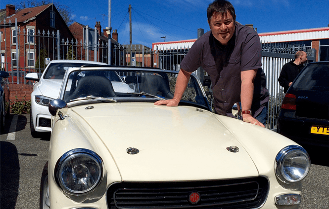 Mike Brewer (television presenter) Meet Mike Brewer at MGLive Mike Brewer TV