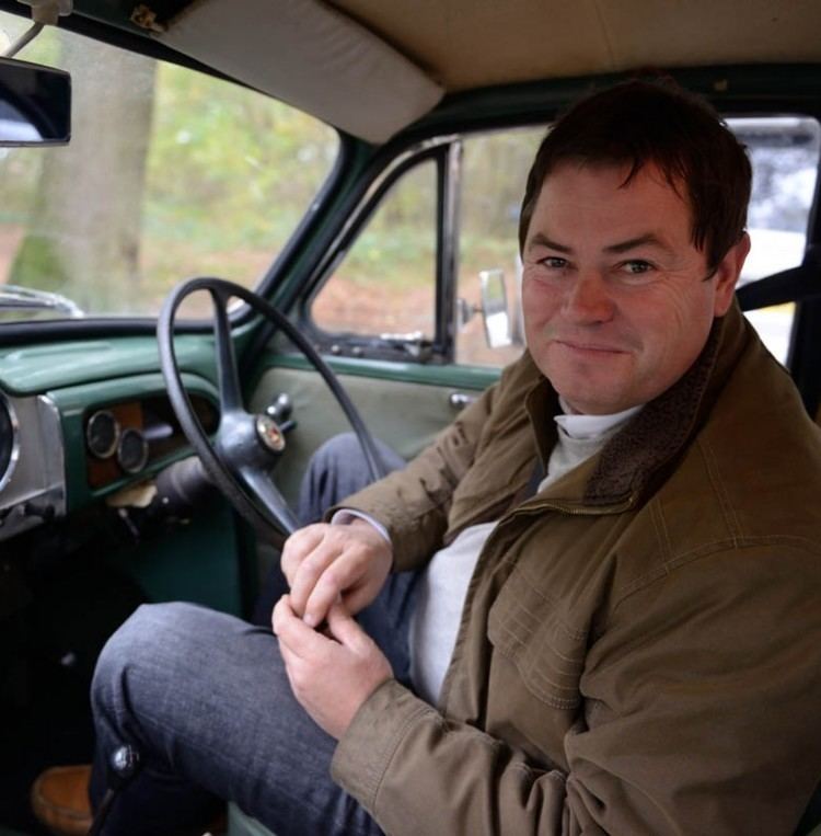 Mike Brewer (television presenter) Wheeler Dealers Mike Brewer