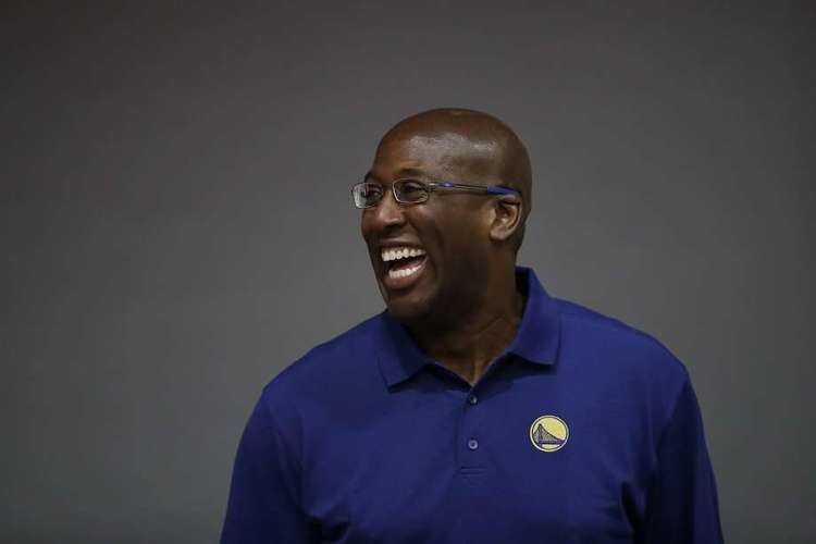 Mike Brown (basketball, born 1970) Mike Brown survives offseason fire relishes start with Warriors