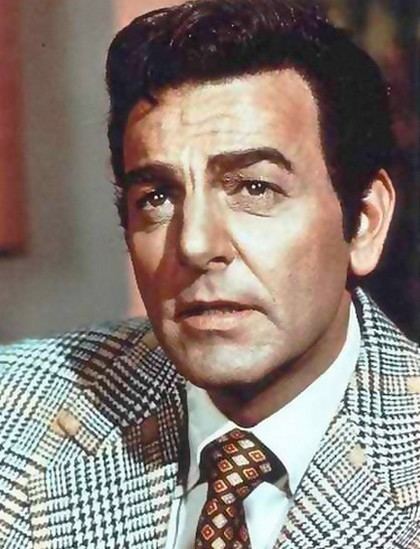 Mike Connors Mike CONNORS Biographie et filmographie