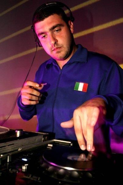 Mike Di Scala DJ DANCE O HOLIC