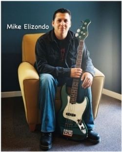 Mike Elizondo WriterProducer Mike Elizondo Takes Over the HipHop World Academy