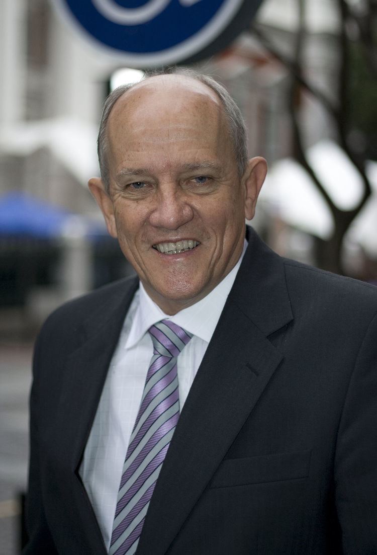 Mike Ellis (South African politician) httpsuploadwikimediaorgwikipediacommonsthu