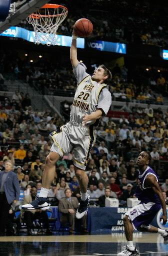 Mike Gansey Former Olmsted Falls star Mike Gansey now director of