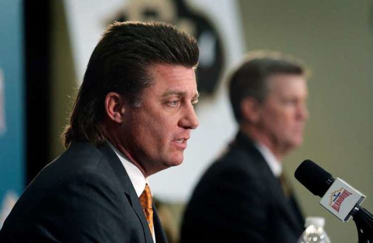 Mike Gundy Oklahoma State coach Mike Gundys mullet is magical San Antonio