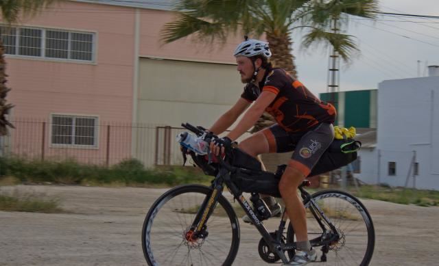 Mike Hall (cyclist) Interview Roundtheworld record holder Mike Hall talks roundthe