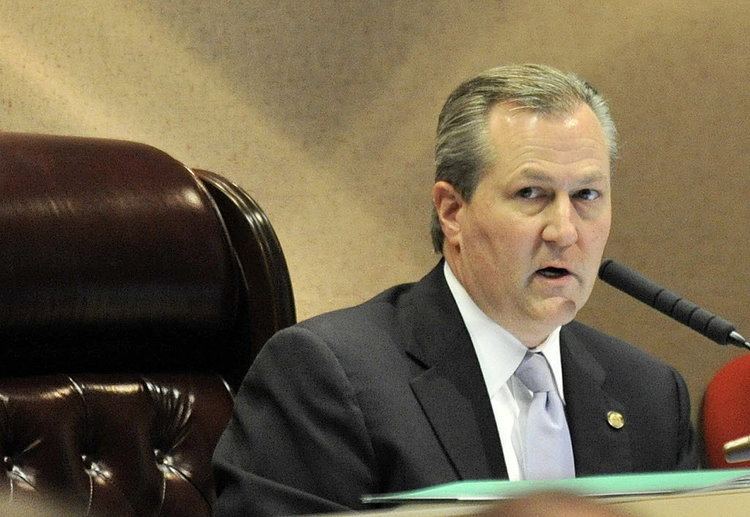 Mike Hubbard (politician) New emails reveal the worst in Mike Hubbard case ALcom