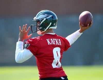 Mike Kafka Mike Kafka Secures BackUp QB Role for 2012 Eagles Gab