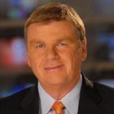 Mike Lynch (sportscaster) httpspbstwimgcomprofileimages705651366lyn