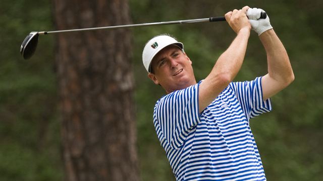 Mike McCoy (golfer) Michael McCoy wins US MidAmateur becomes secondoldest winner at 50