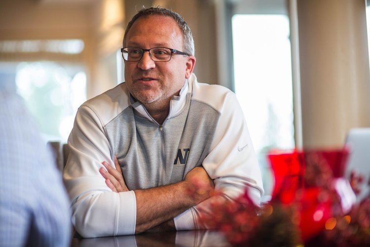 Mike Neighbors Mike Neighbors finds a home at Washington The Seattle Times