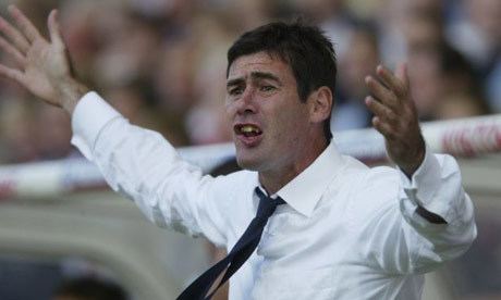 Mike Newell (footballer) Football Grimsby Town have named Mike Newell as their new