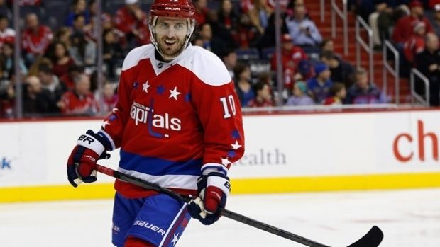 Mike Richards Kenora beer league briefly recruits NHL star Mike Richards Thunder