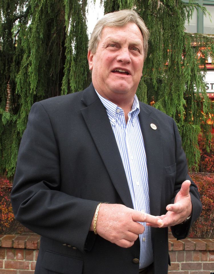 Mike Simpson Mike Simpson Senior GOP Congressman Could Accept Fiscal