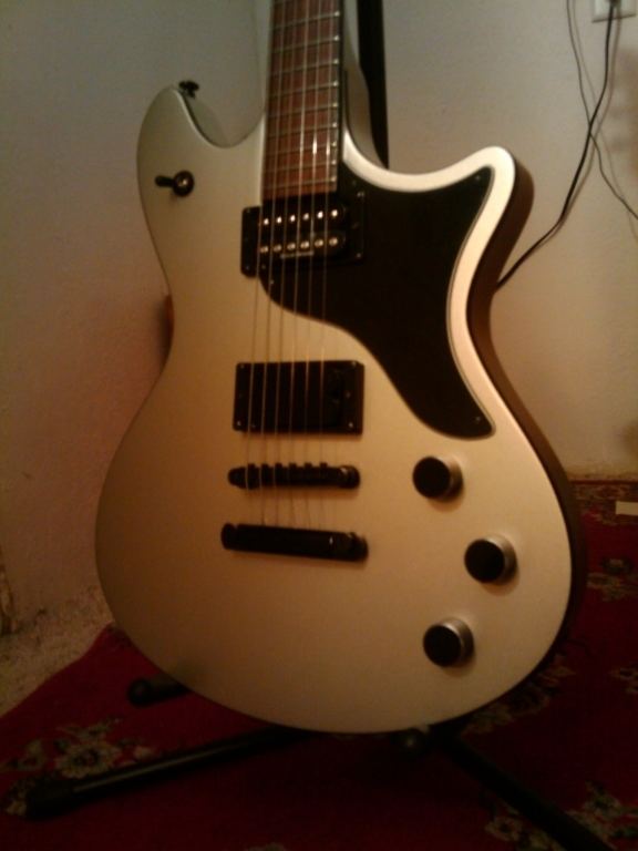 Mike Tempesta SCHECTER M33 MIKE TEMPESTA SIGNATURE MODEL electric guitars