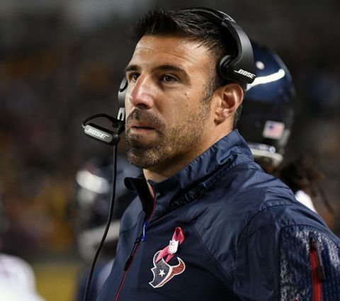 Mike Vrabel Mike Vrabel has Super Bowl rings stolen from home Larry