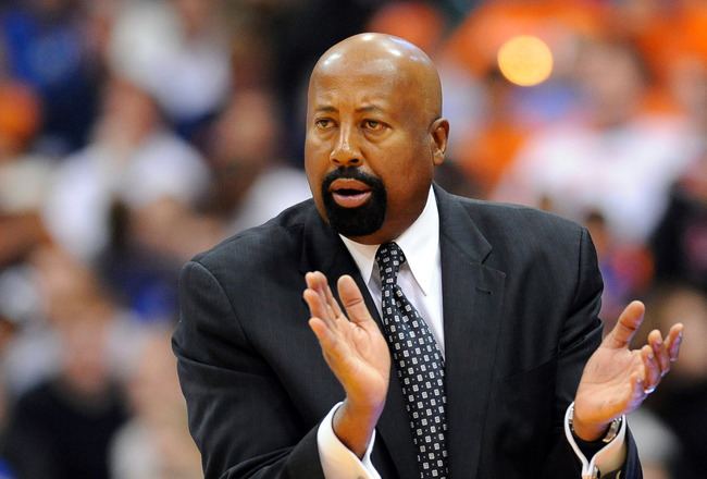 Mike Woodson Mike Woodson39s 201415 Option Picked Up by Knicks