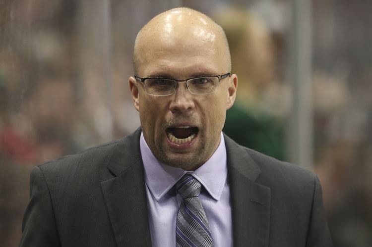 Mike Yeo Scoggins Yeo remaining calm amid the playoff storm