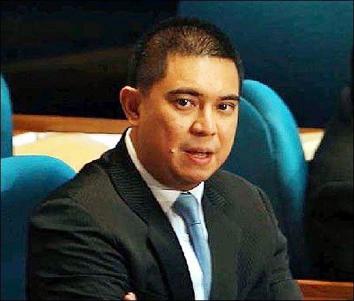 Mikey Arroyo Arroyo son wife face tax evasion raps says BIR