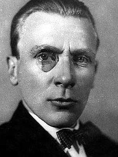 Mikhail Bulgakov httpsuploadwikimediaorgwikipediacommonsthu