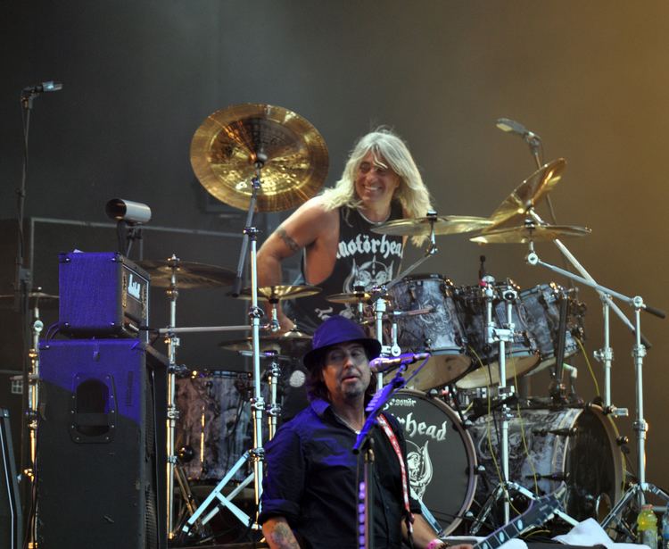 Mikkey Dee FilePhil Campbell and Mikkey Dee of Motrhead at Wacken