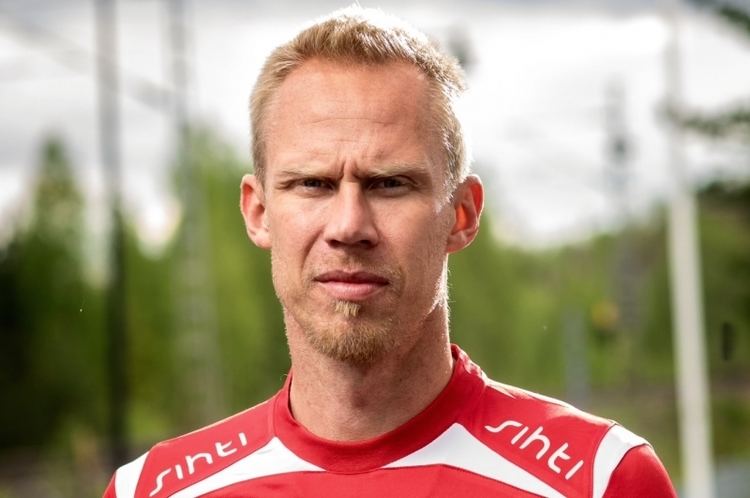 Mikko Esko Mikko Esko palaa VaLePan paitaan Mestaruusliiga