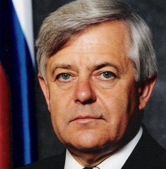 Milan Kučan Classify Slovenian politician