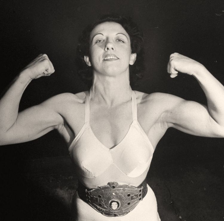 Mildred Burke History Mildred Burke 51 Women Wrestlers Pinterest