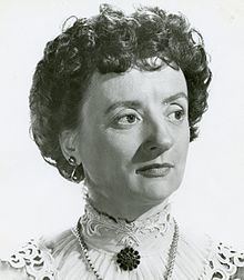 Mildred Natwick httpsuploadwikimediaorgwikipediacommonsthu