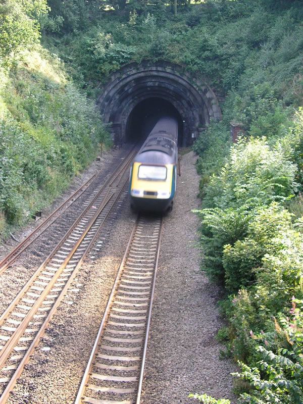 Milford Tunnel httpsuploadwikimediaorgwikipediacommons11