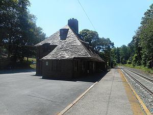 Mill Neck (LIRR station) httpsuploadwikimediaorgwikipediacommonsthu
